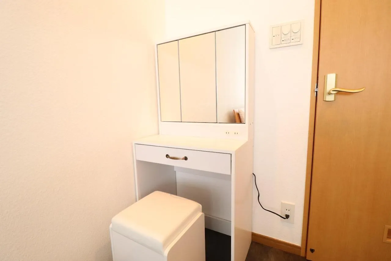 Crane Court Kitahorie Villa Osaka 0*,