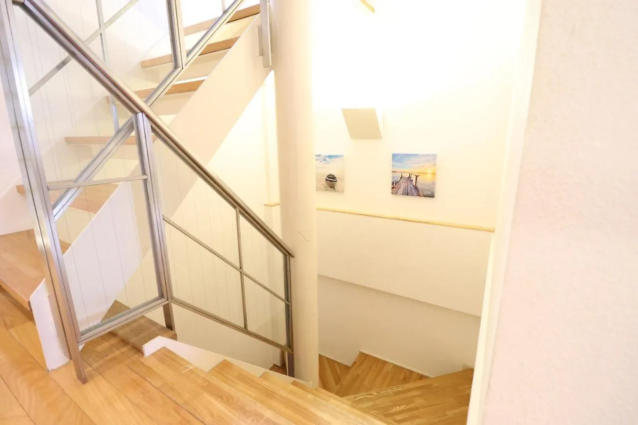Crane Court Kitahorie Villa Osaka