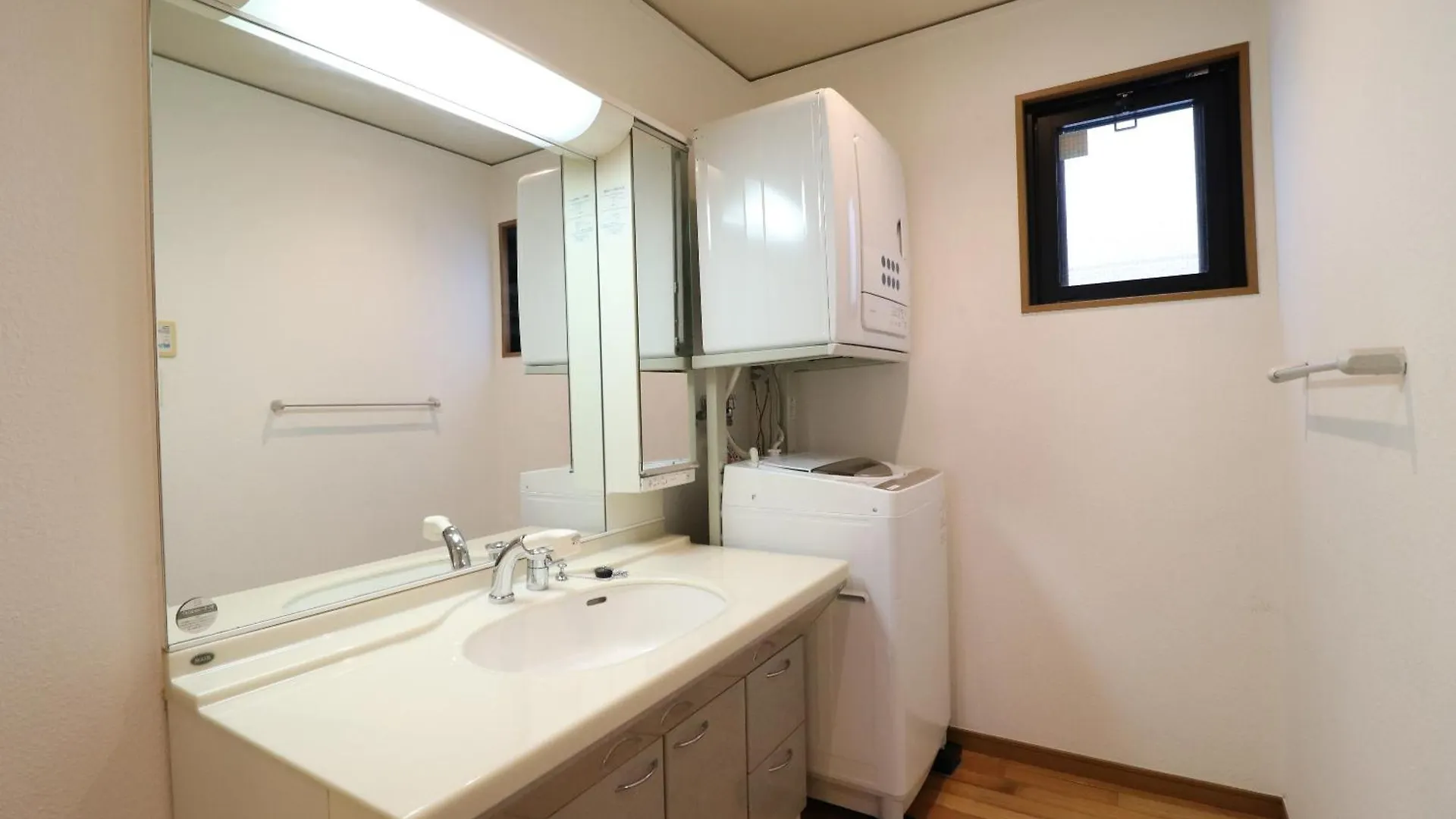 Crane Court Kitahorie Villa Osaka